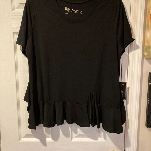 Designer top - Picture 3 of 3